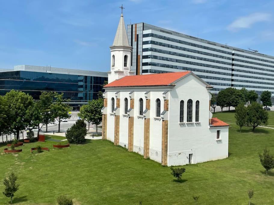 Apartament Apto Huca-prados Con Parking Oviedo